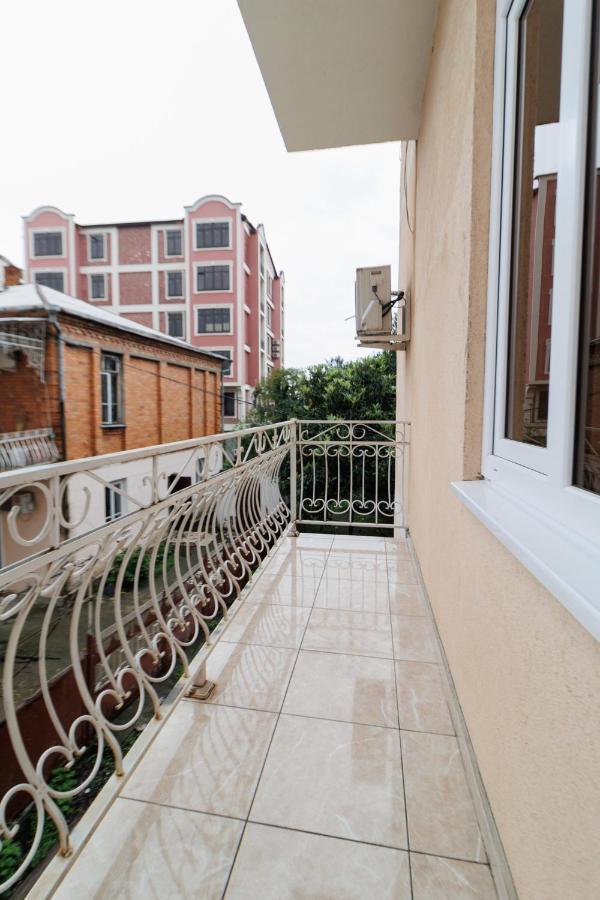 Apartments Na Beregu Soechoemi Buitenkant foto